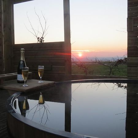 Camping Ferme Des Saules Hotel Bailleul  Buitenkant foto