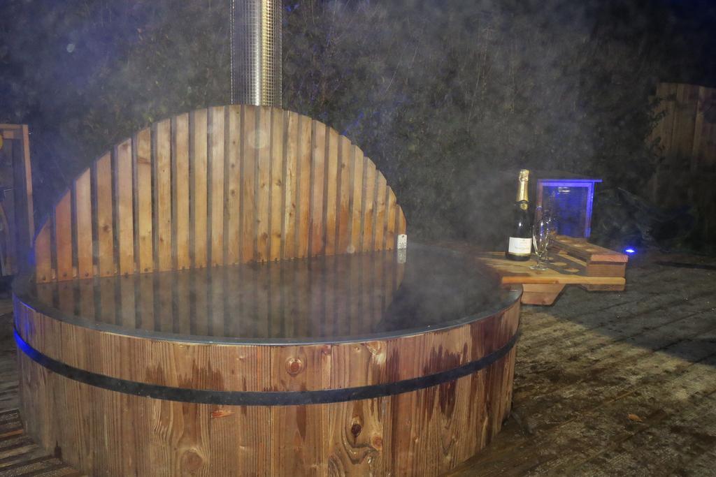 Camping Ferme Des Saules Hotel Bailleul  Kamer foto