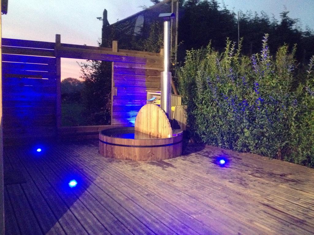Camping Ferme Des Saules Hotel Bailleul  Kamer foto